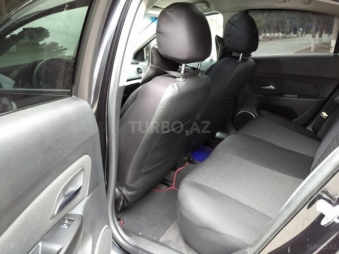 Chevrolet Cruze 2011, 331,425 km - 1.4 л - Sumqayıt