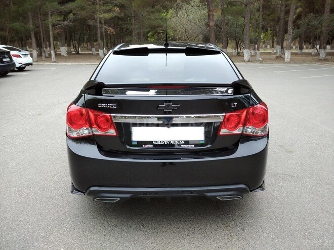 Chevrolet Cruze 2011, 331,425 km - 1.4 л - Sumqayıt
