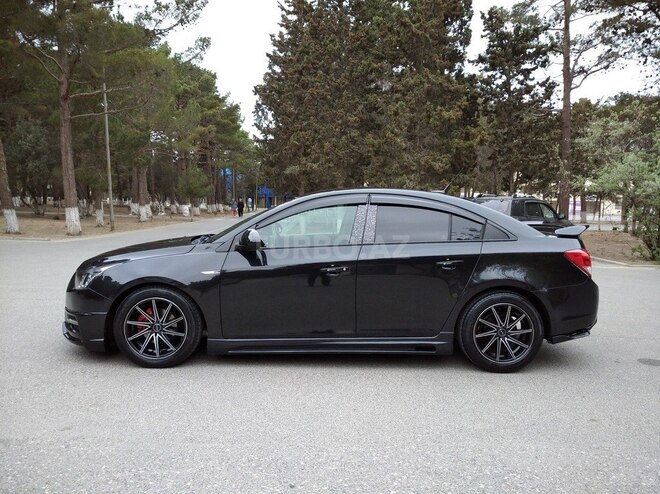 Chevrolet Cruze 2011, 331,425 km - 1.4 л - Sumqayıt