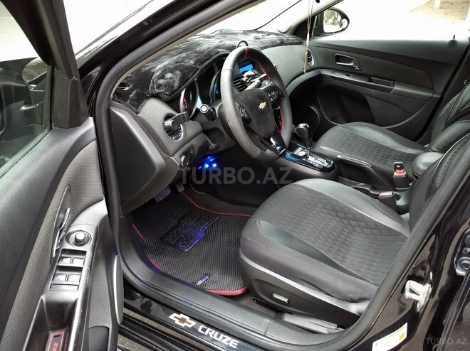 Chevrolet Cruze 2011, 331,425 km - 1.4 л - Sumqayıt