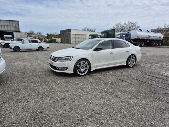Volkswagen Passat (North America) 2014, 170,000 km - 1.8 l - Bakı