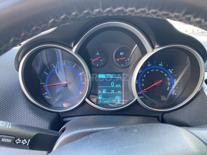 Chevrolet Cruze 2015, 184,545 km - 1.4 л - Şamaxı