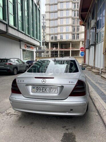 Mercedes E 270 2002, 390,000 km - 2.7 l - Bakı
