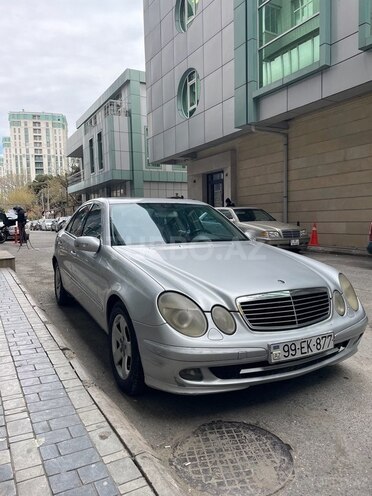Mercedes E 270 2002, 390,000 km - 2.7 l - Bakı