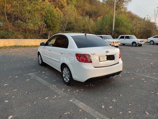 Kia Rio 2010, 274,547 km - 1.4 l - Qəbələ