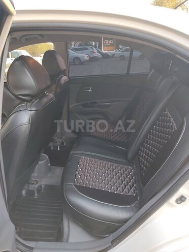 Kia Rio 2010, 274,547 km - 1.4 l - Qəbələ