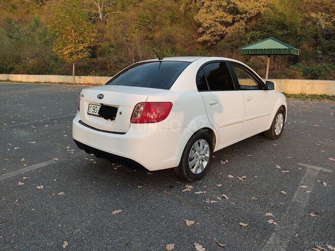 Kia Rio 2010, 274,547 km - 1.4 l - Qəbələ