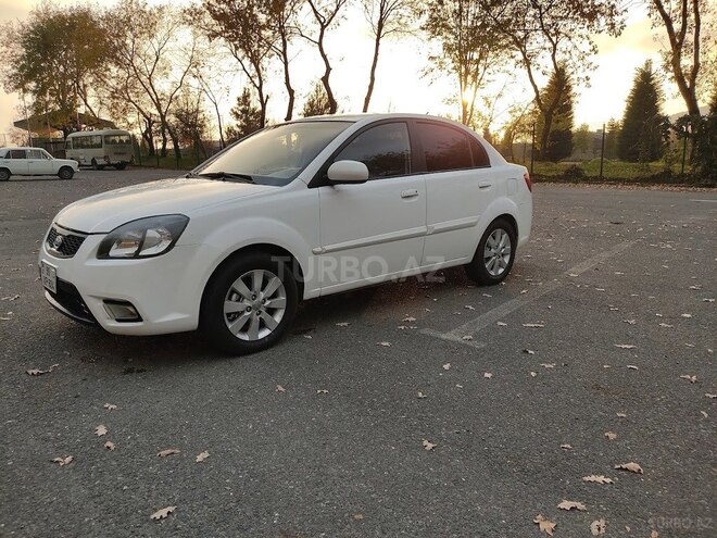 Kia Rio 2010, 274,547 km - 1.4 l - Qəbələ