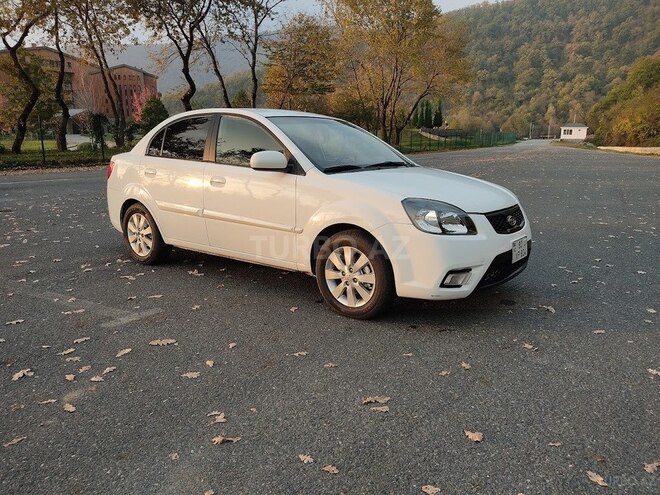 Kia Rio 2010, 274,547 km - 1.4 l - Qəbələ