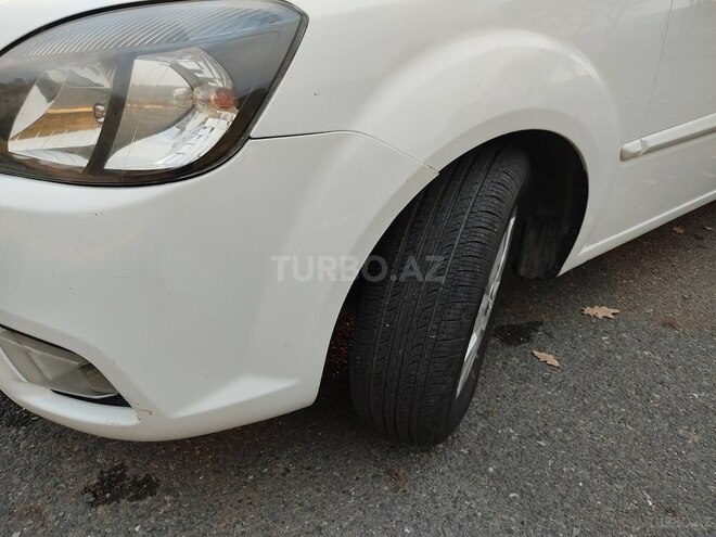 Kia Rio 2010, 274,547 km - 1.4 l - Qəbələ