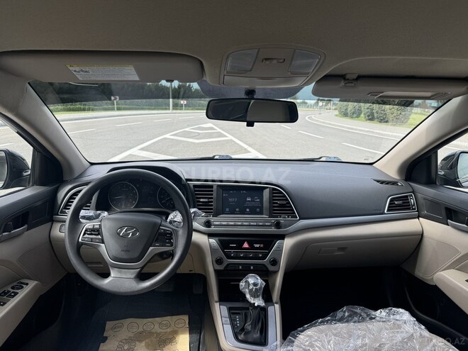 Hyundai Elantra 2017, 105,000 km - 2.0 l - Bakı