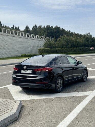 Hyundai Elantra 2017, 105,000 km - 2.0 l - Bakı