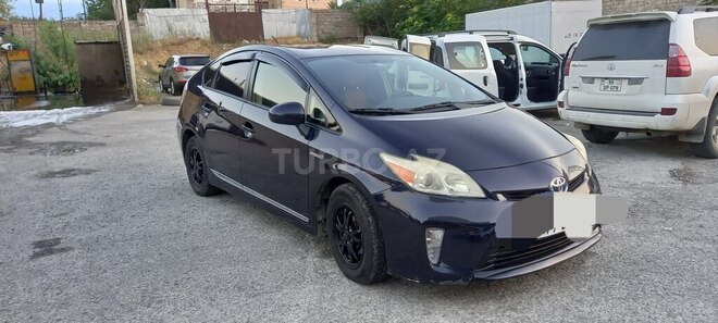Toyota Prius 2013, 197,100 km - 1.8 л - Bakı