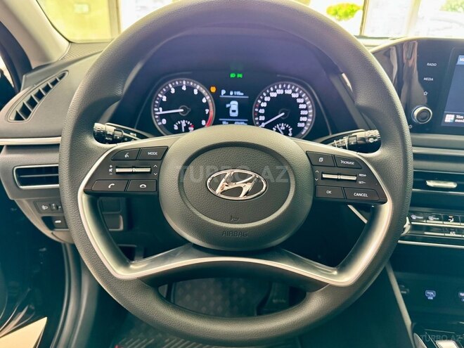 Hyundai Sonata-10