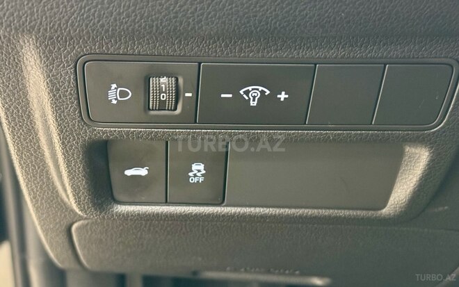Hyundai Sonata-18