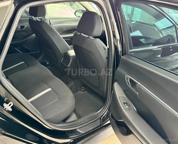 Hyundai Sonata-13