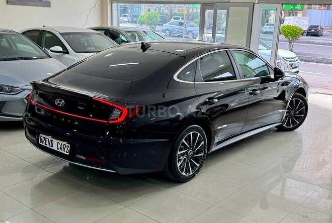 Hyundai Sonata-19
