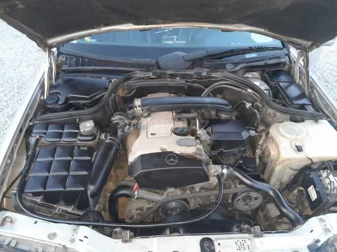 Mercedes C 230 1997, 230,000 km - 2.3 l - Bakı
