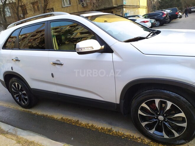 Kia Sorento 2011, 214,000 km - 2.0 l - Bakı