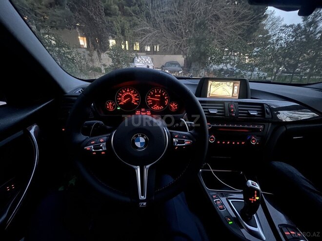 BMW 320-4