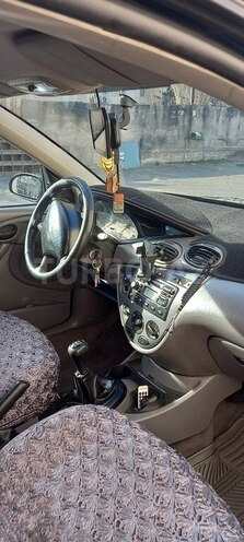 Ford Focus 2002, 360,000 km - 1.6 l - Bakı