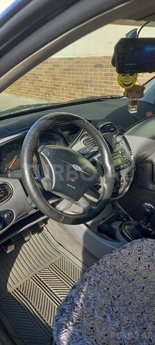 Ford Focus 2002, 360,000 km - 1.6 l - Bakı