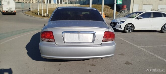 Hyundai Sonata 2003, 383,000 km - 2.0 l - Bakı