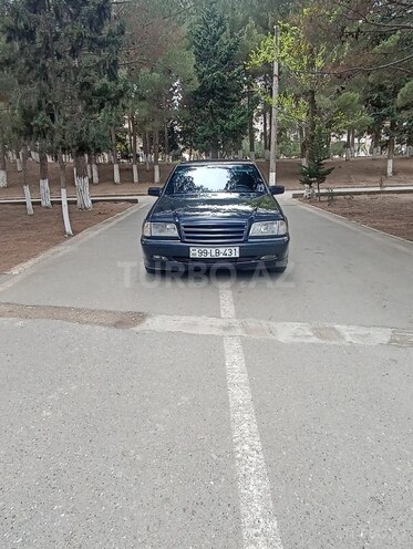 Mercedes C 240 1997, 352,000 km - 2.4 l - Sumqayıt