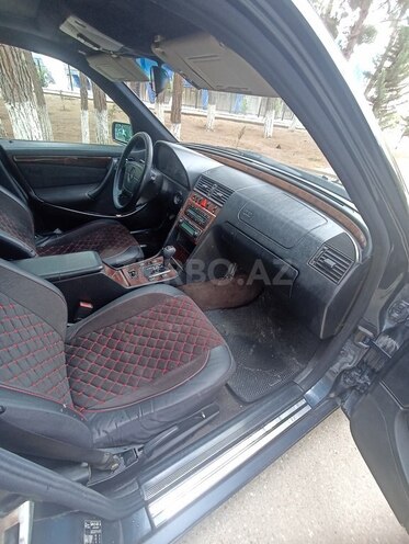 Mercedes C 240 1997, 352,000 km - 2.4 l - Sumqayıt