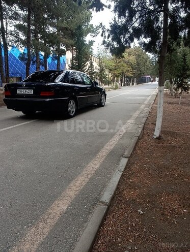 Mercedes C 240 1997, 352,000 km - 2.4 l - Sumqayıt