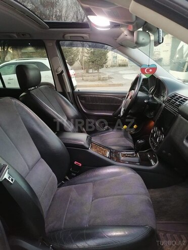 Mercedes ML 270 4MATIC 2004, 301,000 km - 2.7 l - Sumqayıt
