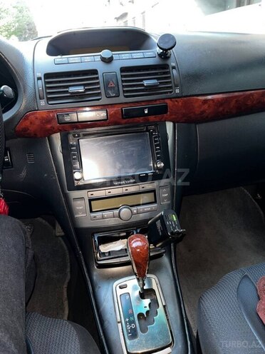 Toyota Avensis 2004, 335,000 km - 2.0 l - Bakı