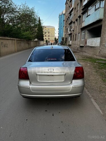 Toyota Avensis 2004, 335,000 km - 2.0 l - Bakı