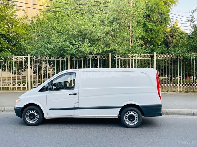 Mercedes Vito 111 2010, 179,420 km - 2.2 l - Bakı