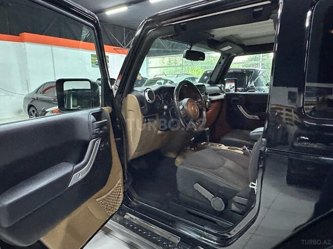 Jeep Wrangler 2014, 94,300 km - 3.6 l - Bakı