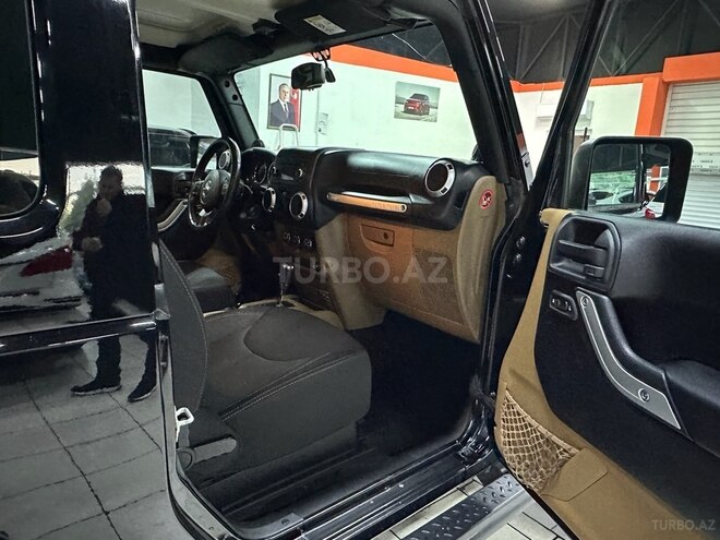 Jeep Wrangler 2014, 94,300 km - 3.6 l - Bakı