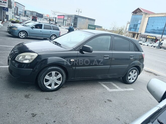 Kia Rio 2005, 228,000 km - 1.5 l - Bakı