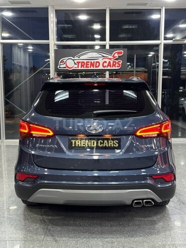 Hyundai Santa Fe-9