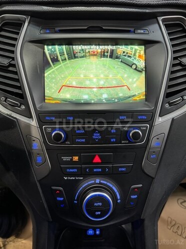 Hyundai Santa Fe-21