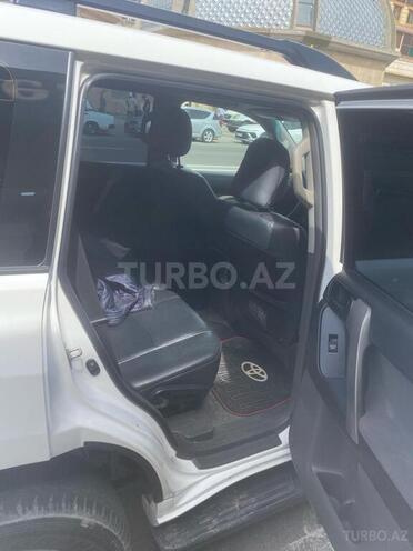 Toyota Land Cruiser Prado 2009, 256,000 km - 2.7 l - Gəncə