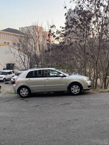 Toyota Corolla 2004, 400,000 km - 1.4 l - Bakı