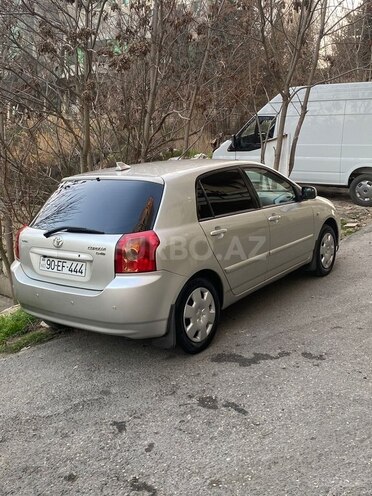 Toyota Corolla 2004, 400,000 km - 1.4 l - Bakı