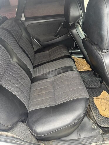 LADA (VAZ) 2115 2009, 280,000 km - 1.6 л - Bakı
