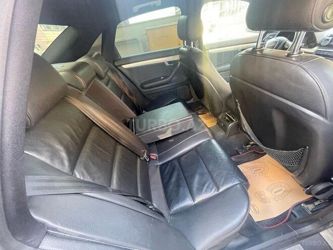 Audi A4 2005, 260,000 km - 2.0 l - Bakı