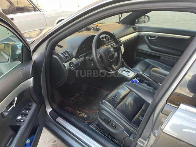 Audi A4 2005, 260,000 km - 2.0 l - Bakı