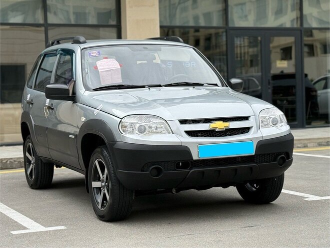 Chevrolet Niva 2016, 24,767 km - 1.7 l - Xırdalan