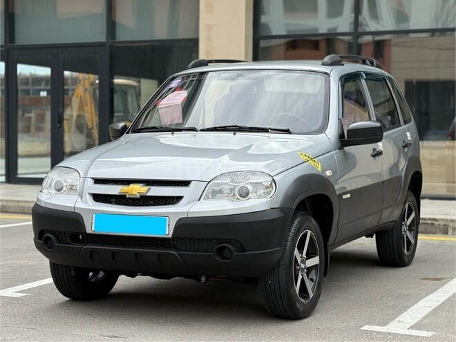 Chevrolet Niva 2016, 24,767 km - 1.7 l - Xırdalan