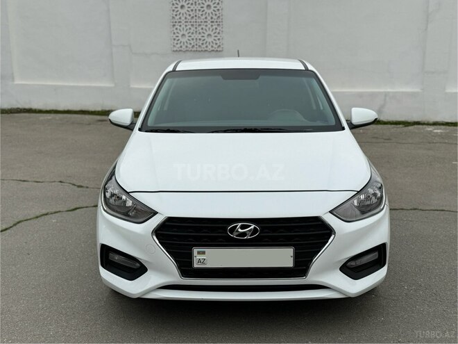 Hyundai Accent 2019, 136,000 km - 1.6 л - Bakı