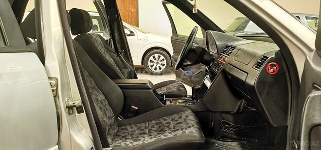 Mercedes C 220 d 1998, 298,000 km - 2.2 l - Sumqayıt