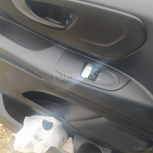Mercedes Vito 2019, 242,000 km - 1.6 l - Bakı